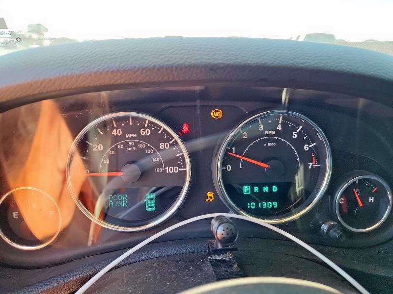 Photo 9 from auction – 2012 JEEP WRANGLER U with VIN 1C4BJWEG1CL272705