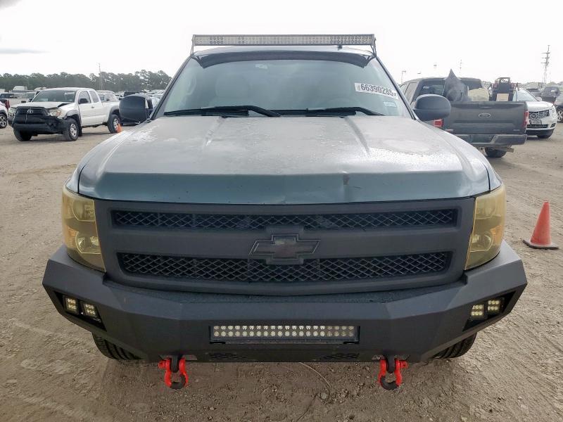 Photo 5 from auction – 2007 CHEVROLET SILVERADO with VIN 2GCEK13M971520460