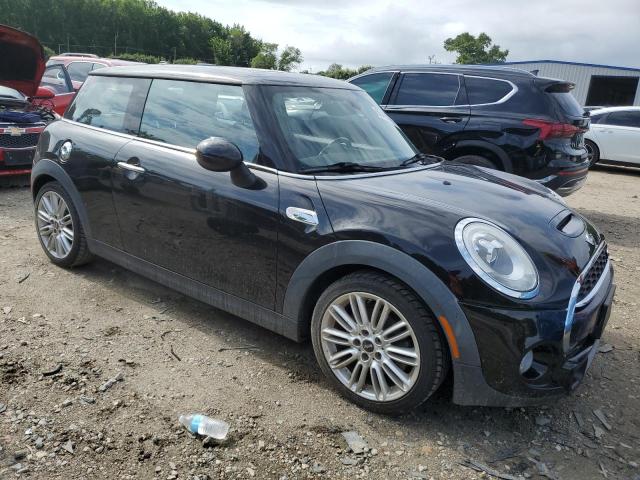 Photo 4 from auction – 2016 MINI COOPER S with VIN WMWXP7C53G3B49277