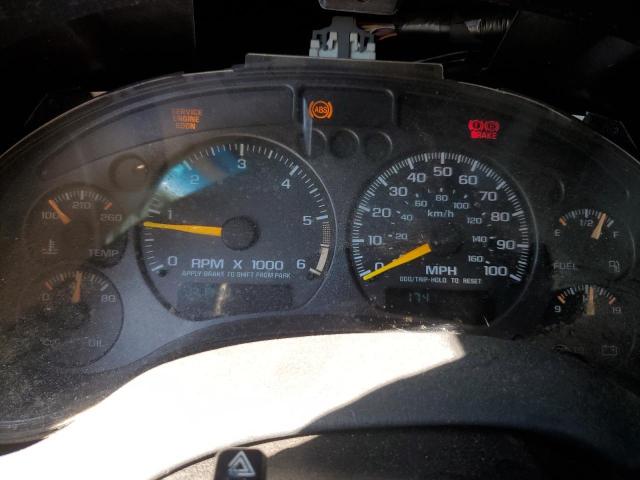 Photo 9 from auction – 2000 CHEVROLET BLAZER with VIN 1GNCT18W7YK250829