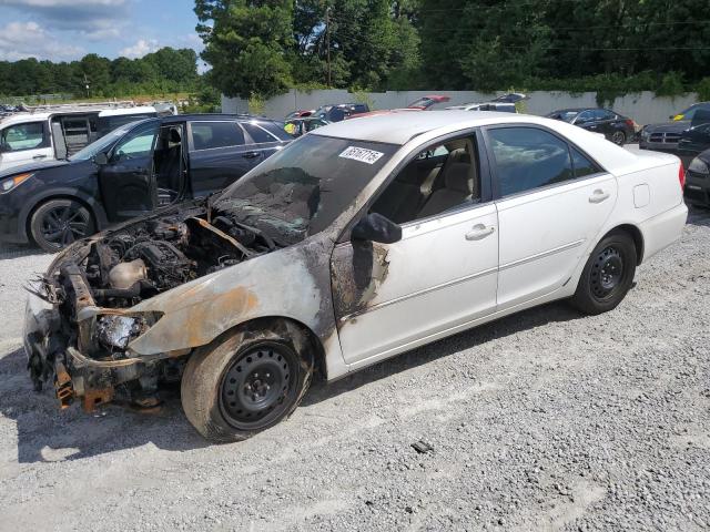 TOYOTA CAMRY LE 2002 with VIN 4T1BE32K72U047575 - Photo from auction