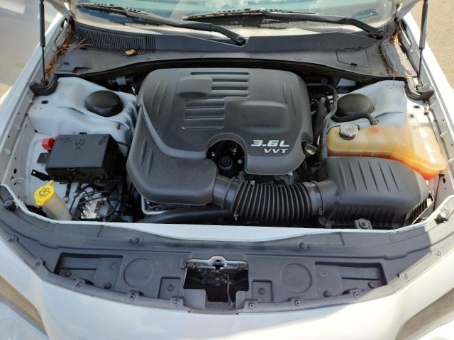 Photo 11 from auction – 2019 CHRYSLER 300 S with VIN 2C3CCABGXKH601164
