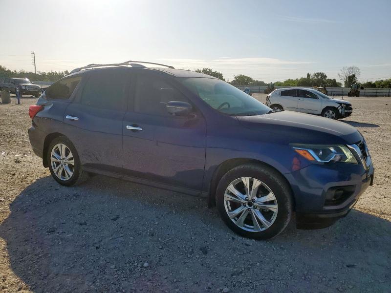 Photo 4 from auction – 2018 NISSAN PATHFINDER with VIN 5N1DR2MM4JC638263