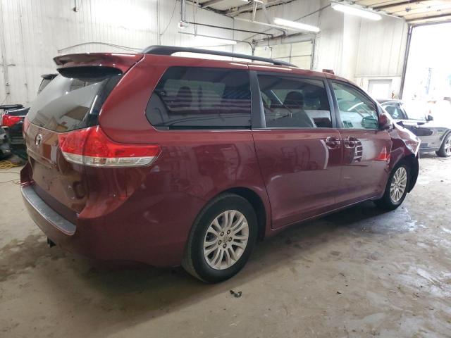 Photo 3 from auction – 2013 TOYOTA SIENNA XLE with VIN 5TDYK3DC6DS301409