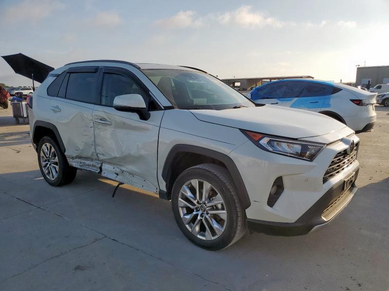 Photo 4 from auction – 2019 TOYOTA RAV4 LE AW with VIN 2T3Y1RFV4KW024646