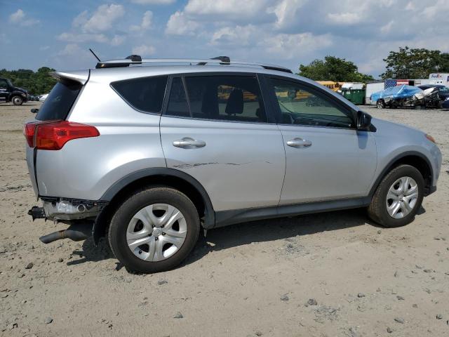 Photo 3 from auction – 2015 TOYOTA RAV4 LE with VIN JTMZFREV1FJ044249