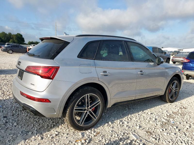 Photo 3 from auction – 2025 AUDI Q5 E PREMI with VIN WA1E2AFYXS2033110
