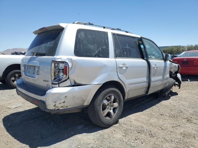 Photo 3 from auction – 2006 HONDA PILOT EX with VIN 2HKYF18516H500672