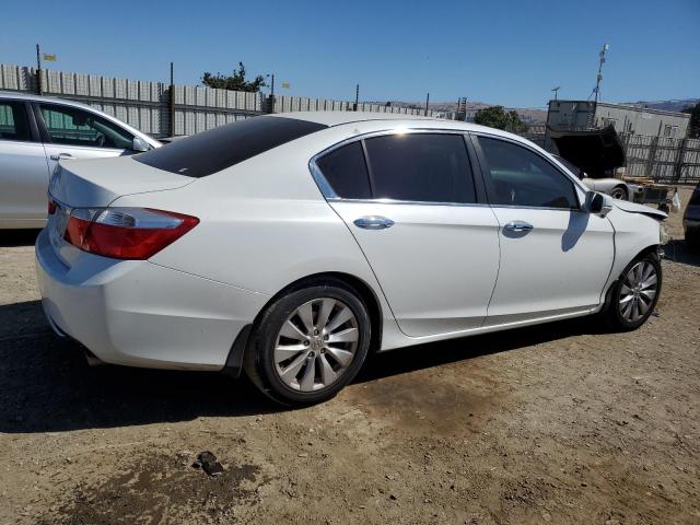 Photo 3 from auction – 2015 HONDA ACCORD EX with VIN 1HGCR2F76FA003329