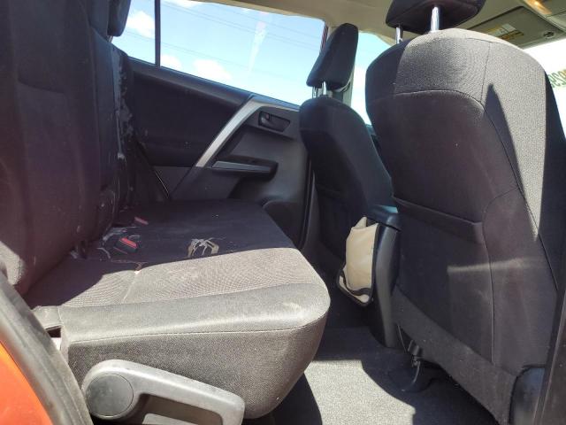 Photo 11 from auction – 2016 TOYOTA RAV4 LE with VIN JTMZFREV2GJ078315