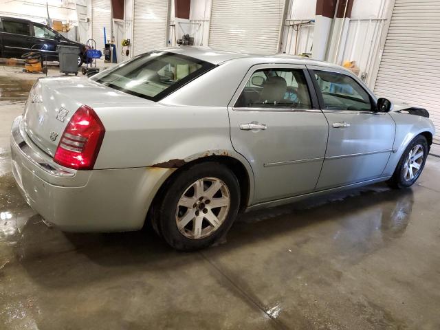 Photo 3 from auction – 2006 CHRYSLER 300C with VIN 2C3LA63H46H403650