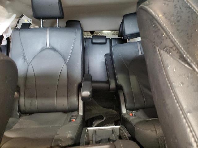 Photo 10 from auction – 2024 TOYOTA GRAND HIGH with VIN 5TDAAAB54RS033352