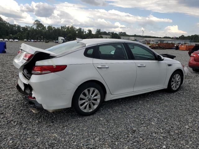 Photo 3 from auction – 2016 KIA OPTIMA EX with VIN 5XXGU4L33GG044793