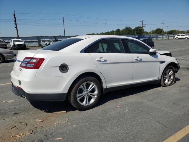 Photo 3 from auction – 2014 FORD TAURUS SEL with VIN 1FAHP2E80EG156603