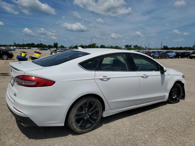 Photo 3 from auction – 2019 FORD FUSION SE with VIN 3FA6P0HD1KR198769