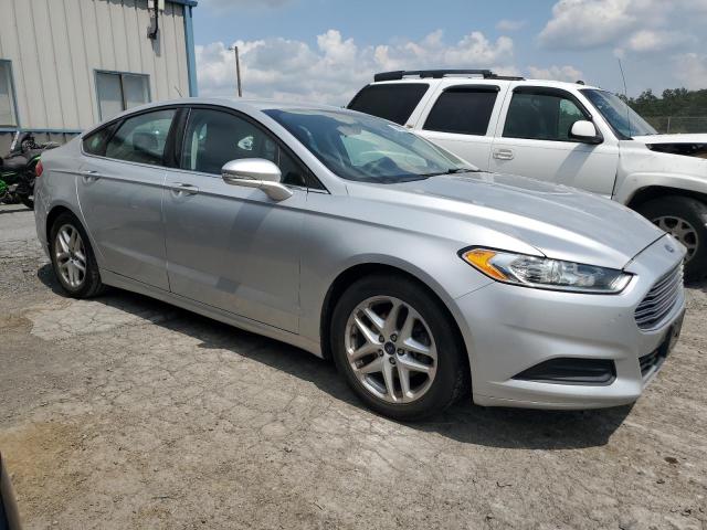 Photo 4 from auction – 2016 FORD FUSION SE with VIN 3FA6P0H77GR351835