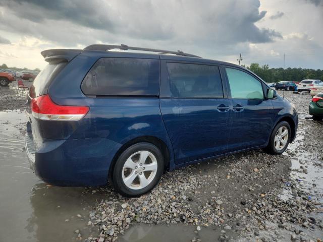 Photo 3 from auction – 2011 TOYOTA SIENNA LE with VIN 5TDKK3DC7BS136148