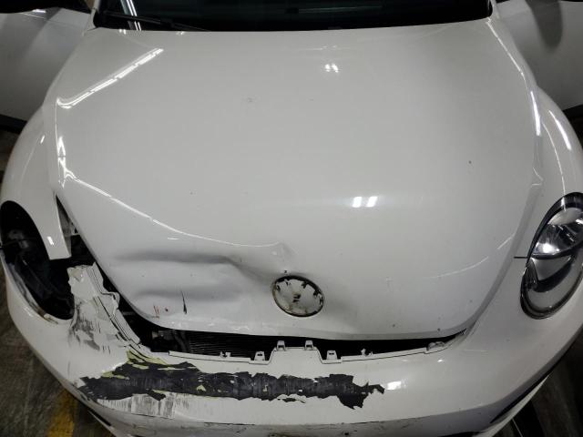 Photo 11 from auction – 2018 VOLKSWAGEN BEETLE S with VIN 3VWFD7AT0JM721186