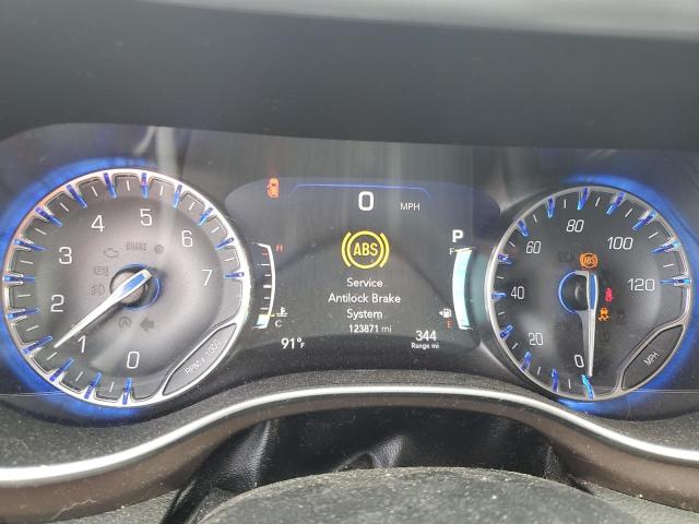 Photo 9 from auction – 2018 CHRYSLER PACIFICA T with VIN 2C4RC1EG4JR235342