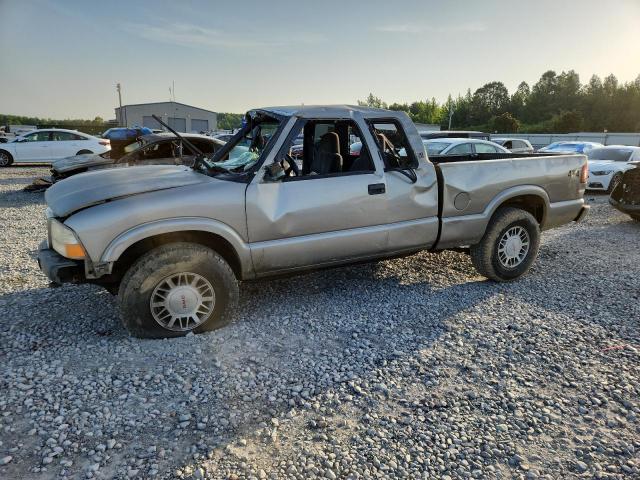 GMC SONOMA 2000 with VIN 1GTDT19W4Y8152608 - Photo from auction