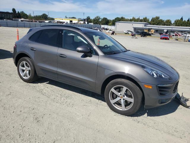 Photo 4 from auction – 2018 PORSCHE MACAN with VIN WP1AA2A5XJLB04954