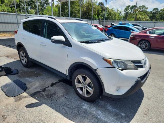 Photo 4 from auction – 2015 TOYOTA RAV4 XLE with VIN 2T3WFREV0FW190923