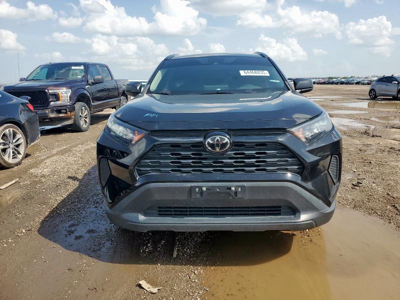 Photo 5 from auction – 2021 TOYOTA RAV4 LE with VIN 2T3H1RFVXMW109462