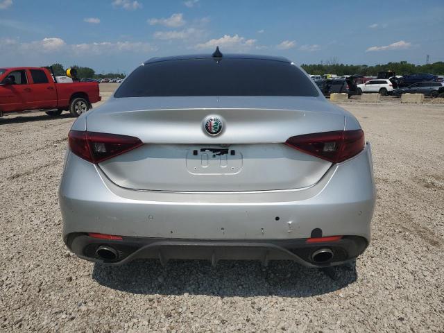 Photo 6 from auction – 2017 ALFA ROMEO GIULIA TI with VIN ZARFAECN2H7544570