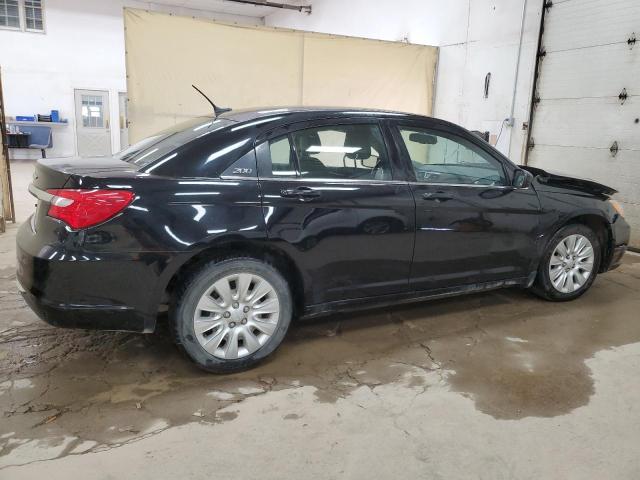 Photo 3 from auction – 2013 CHRYSLER 200 LX with VIN 1C3CCBAB8DN587822