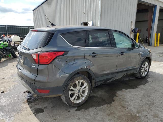 Photo 3 from auction – 2019 FORD ESCAPE SE with VIN 1FMCU0GDXKUB31146