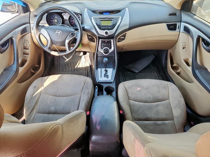 Photo 8 from auction – 2011 HYUNDAI ELANTRA GL with VIN 5NPDH4AE7BH028847