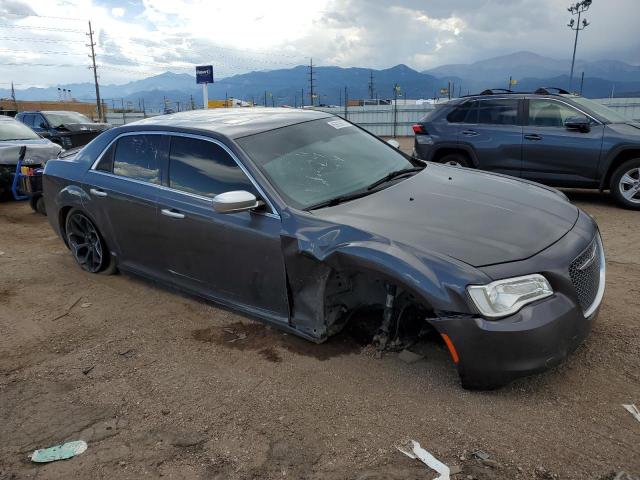 Photo 4 from auction – 2017 CHRYSLER 300C PLATI with VIN 2C3CCAPG2HH661764