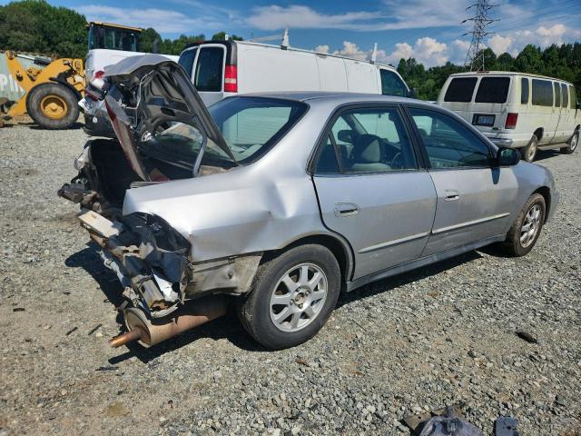Photo 3 from auction – 2002 HONDA ACCORD EX with VIN 1HGCG668X2A091009