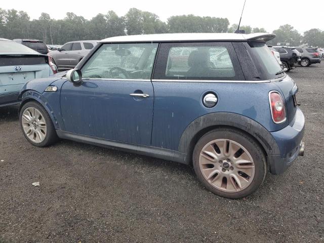 Photo 2 from auction – 2010 MINI COOPER S with VIN WMWMF7C5XATX42984