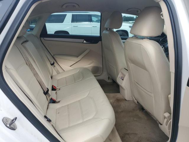 Photo 10 from auction – 2014 VOLKSWAGEN PASSAT S with VIN 1VWAS7A33EC060065
