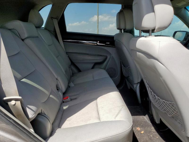 Photo 10 from auction – 2012 KIA SORENTO BA with VIN 5XYKT3A62CG302568