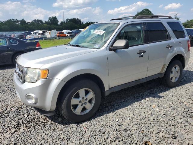 FORD ESCAPE XLT 2010 مع رقم تعريف المركبة 1FMCU0D77AKB81186 - صورة من المزاد