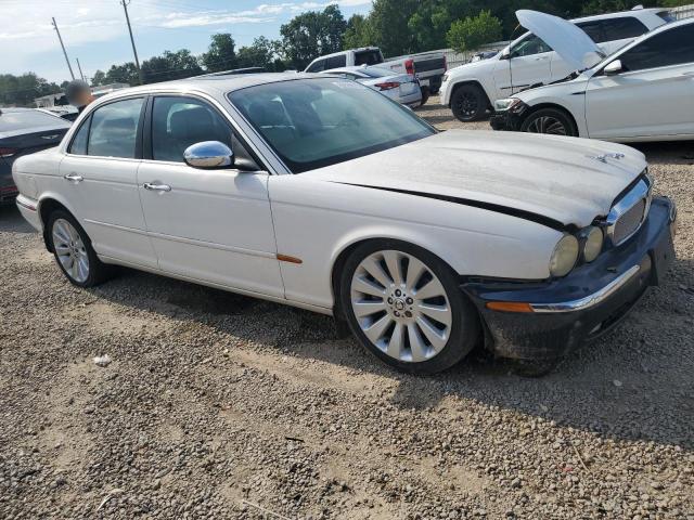 Photo 4 from auction – 2004 JAGUAR VANDENPLAS with VIN SAJWA74C44SG23110