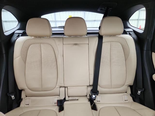 Photo 10 from auction – 2017 BMW X1 XDRIVE2 with VIN WBXHT3C32H5F75352