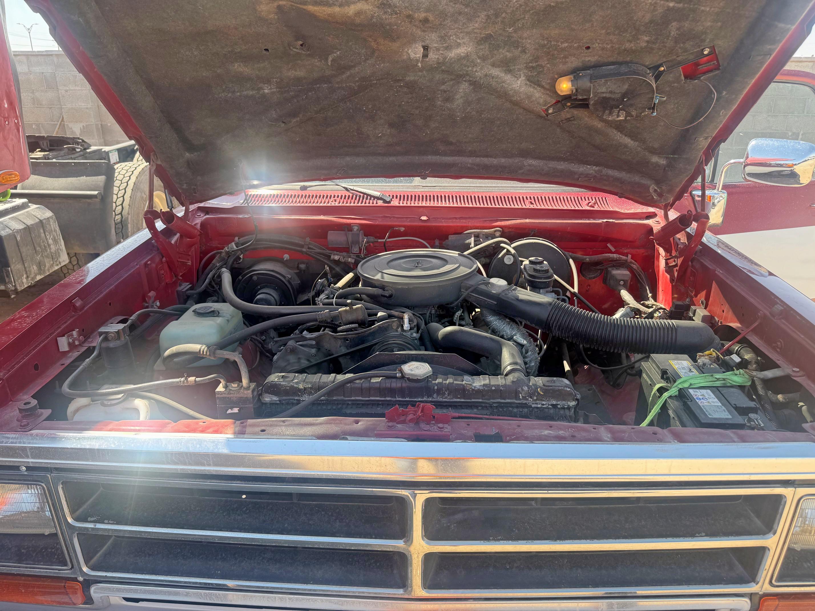 Photo 7 from auction – 1990 DODGE D-SERIES D with VIN 3B7GE13Y6LM045436