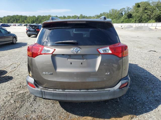 Photo 6 from auction – 2015 TOYOTA RAV4 LE with VIN JTMZFREV5FD069136