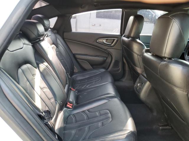 Photo 10 from auction – 2015 CHRYSLER 200 S with VIN 1C3CCCBG4FN706985