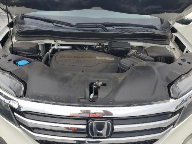 Photo 11 from auction – 2018 HONDA PILOT TOUR with VIN 5FNYF6H93JB041040