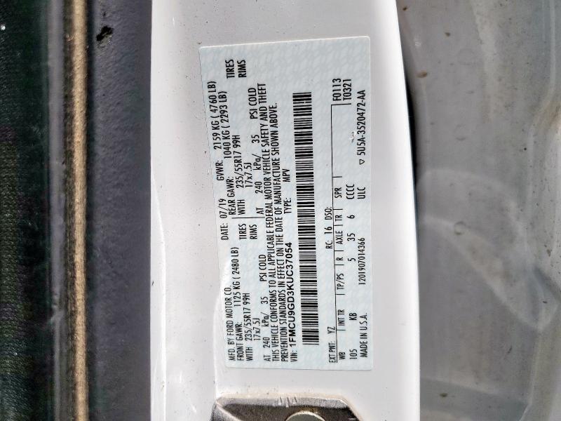 Photo 14 from auction – 2019 FORD ESCAPE SE with VIN 1FMCU9GD3KUC37054