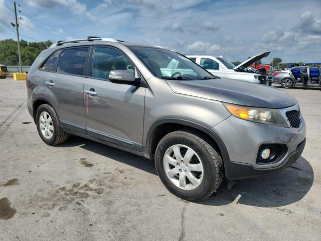 Photo 4 from auction – 2011 KIA SORENTO BASE with VIN 5XYKT4A18BG154502
