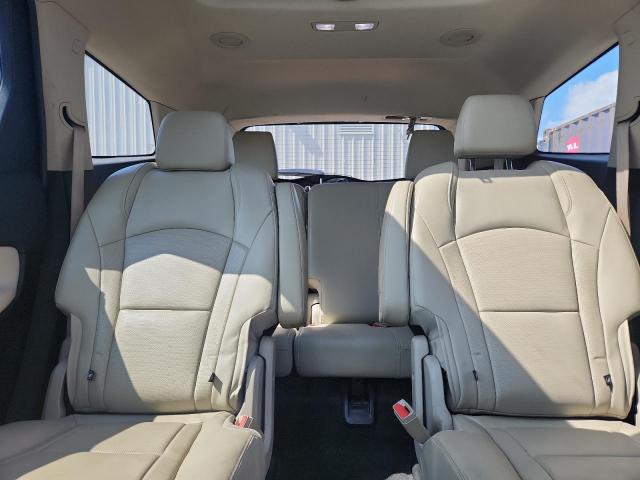 Photo 10 from auction – 2019 BUICK ENCLAVE ES with VIN 5GAEVAKW4KJ285475