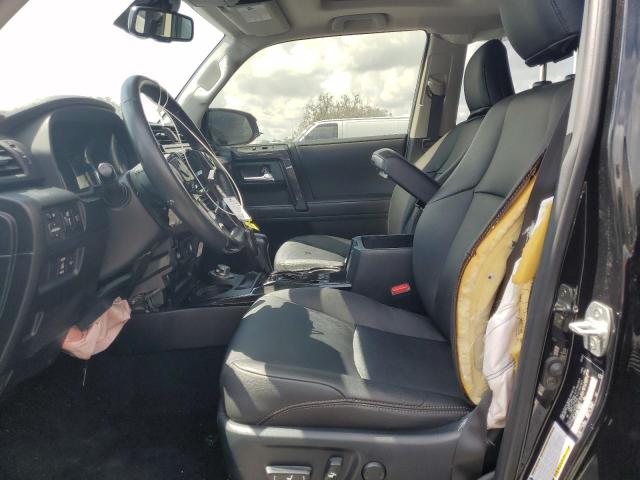 Photo 7 from auction – 2023 TOYOTA 4RUNNER 40 with VIN JTEUU5JR6P6100235