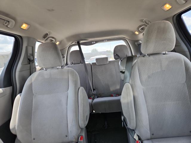 Photo 10 from auction – 2015 TOYOTA SIENNA LE with VIN 5TDKK3DC2FS620105