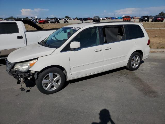 2011 VOLKSWAGEN ROUTAN