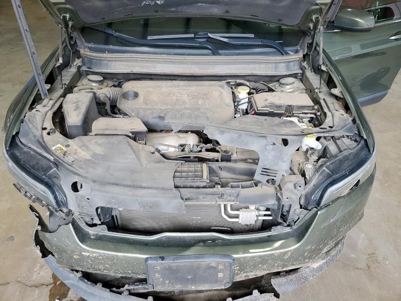 Photo 12 from auction – 2019 JEEP CHEROKEE L with VIN 1C4PJLCB2KD269803